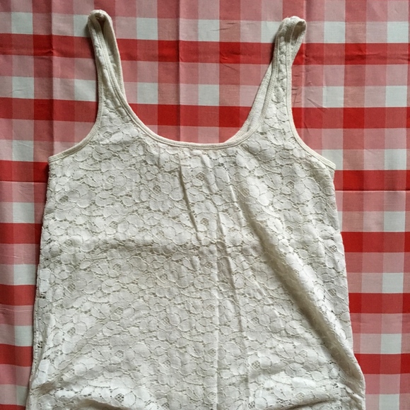 AMERICAN EAGLE OUTFITTERS Floral Top - Picture 1 of 4